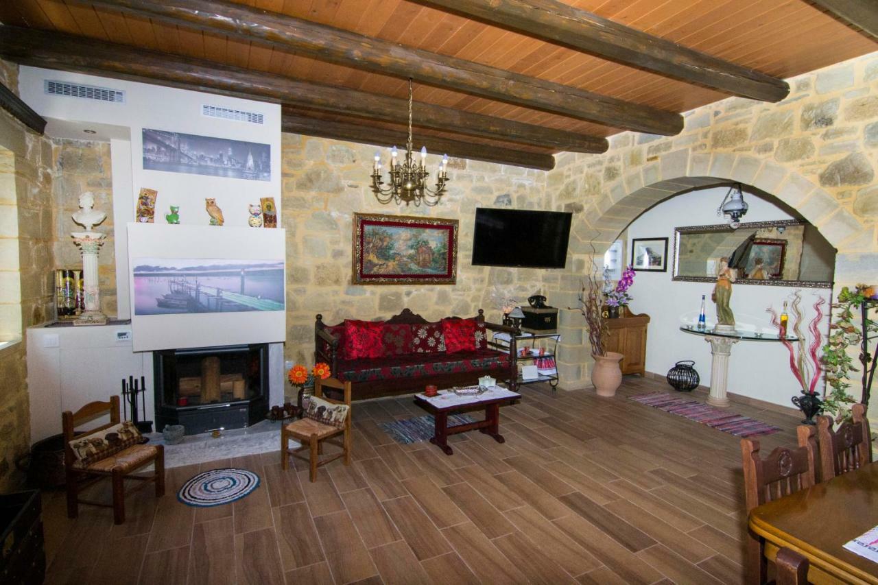 Mansion Rokka Villa Kissamos Exterior photo